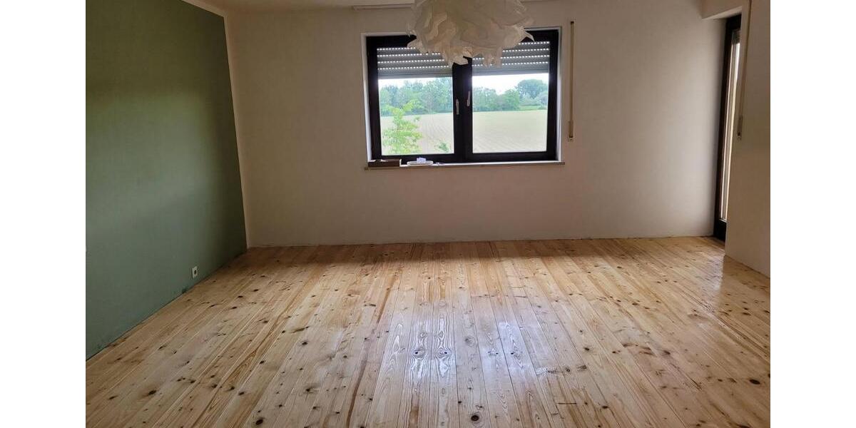 Einfamilienhaus Plattling - 5 Zimmer, 145 m&sup2;, 800&euro; | Angebot:26395370
