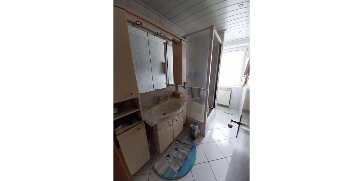 Etagenwohnung Nürnberg Altenfurt - 5 Zimmer, 130 m&sup2;, 380.000&euro; | Angebot:27281896