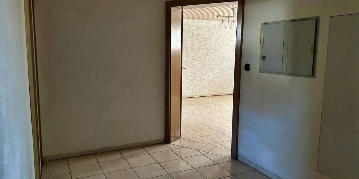 Einfamilienhaus Wiesenfelden - 7 Zimmer, 136 m&sup2;, 339.000&euro; | Angebot:26657067