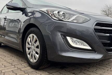Hyundai i30 117.607 km 8.999 &euro; Nordhausen 99734