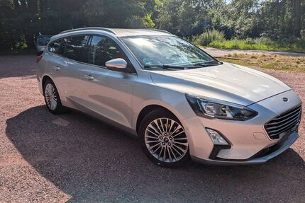 Ford Focus 94.000 km 12.900 &euro; Freiburg 79108