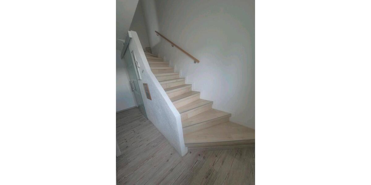 Mehrfamilienhaus, Wohnhaus Altensteig - 5 Zimmer, 160 m&sup2;, 595.000&euro; | Angebot:26322975