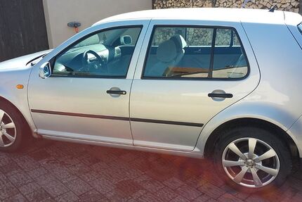 VW Golf 122.154 km 1.100 &euro; Burgbernheim 91593