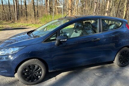 Ford Fiesta 20.661 km 5.300 &euro; Gera 07548