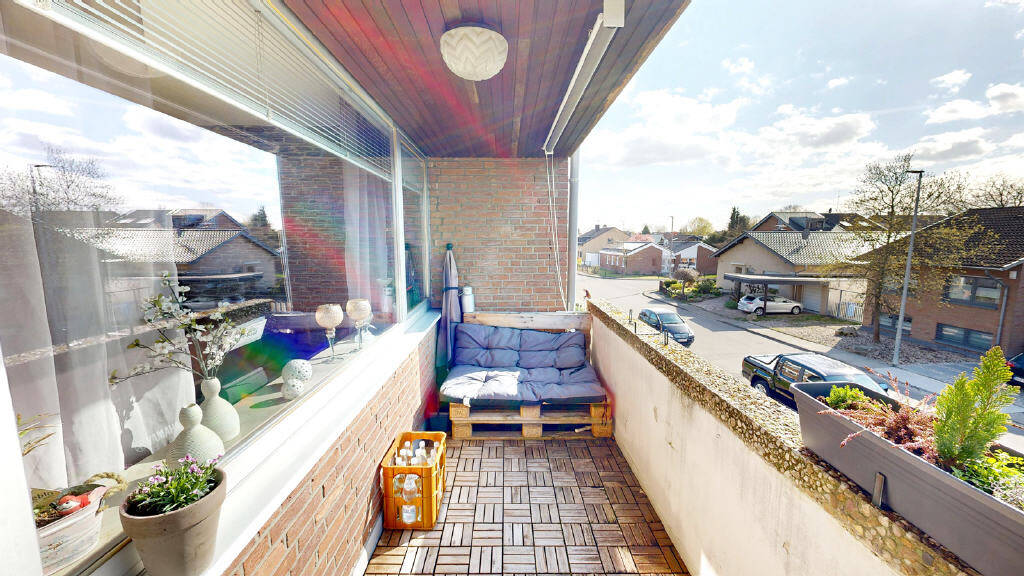 Etagenwohnung Erftstadt-Lechenich Lechenich - 8 Zimmer, 204 m&sup2;, 640.000&euro; | Angebot:26379525