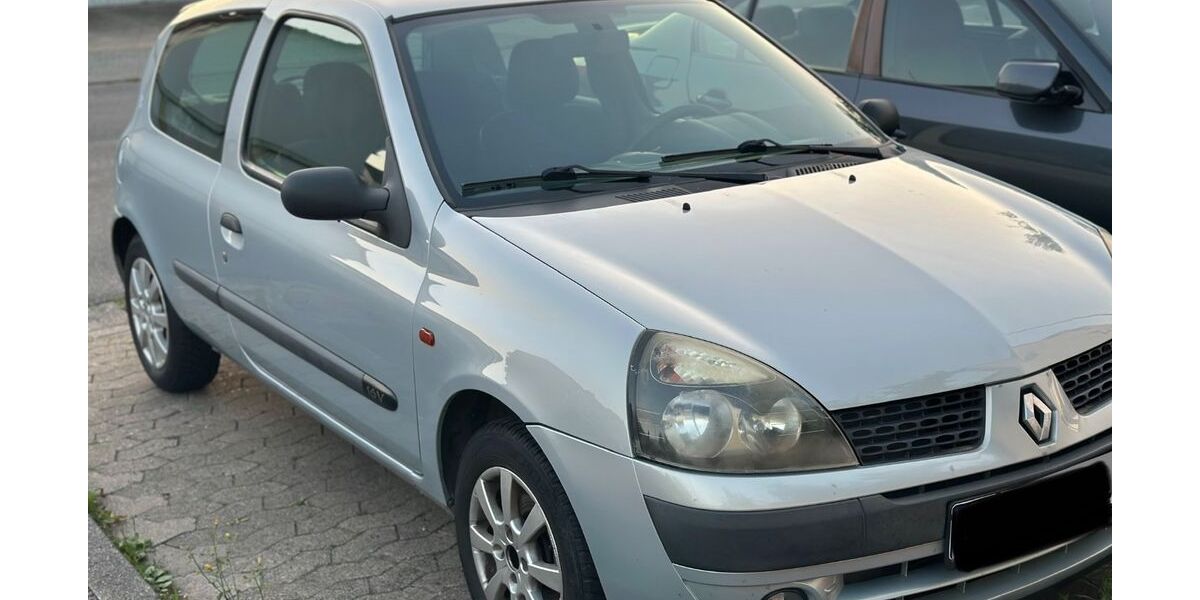 Renault Clio 181.400 km 1.399 &euro; Göttingen 37077