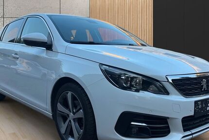 Peugeot 308 70.215 km 9.600 &euro; Weingarten 67366