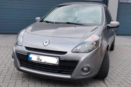 Renault Clio 215.000 km 3.800 &euro; Twist 49767