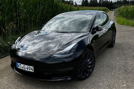 Tesla Model 3 37.000 km 34.200 € Ettikon 79790