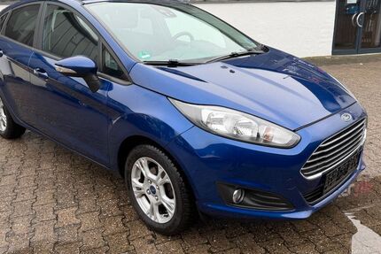 Ford Fiesta 109.532 km 4.999 &euro; Wiesbaden 65203