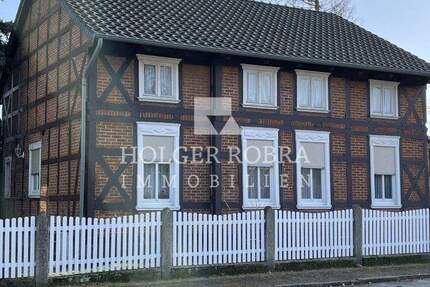 Haus Beetzendorf Stapen - 6 Zimmer, 114 m&sup2;, 162.000&euro; | Angebot:25779604