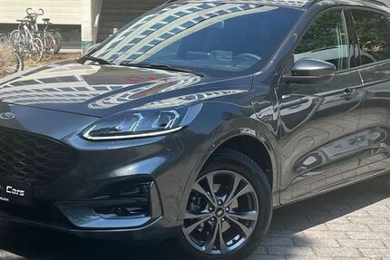Ford Kuga 21.306 km 24.999 &euro; München 81677