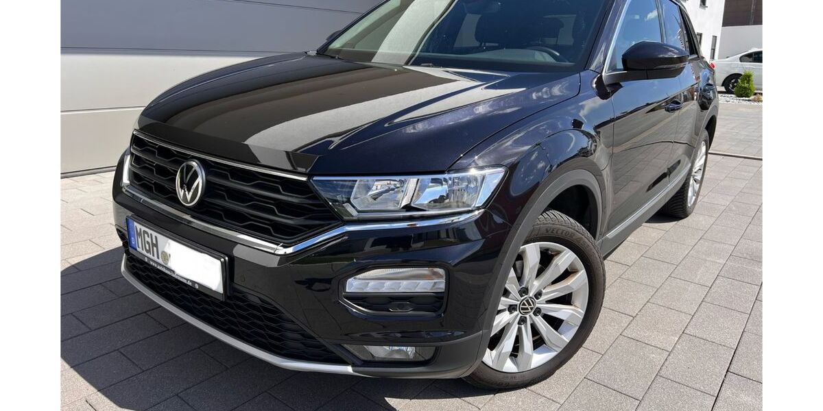 VW T-Roc 24.200 km 18.990 &euro; Igersheim 97999