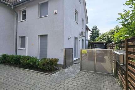 Haus zum Mieten in Pfungstadt 2.200 € 180 m² 6 zimmer