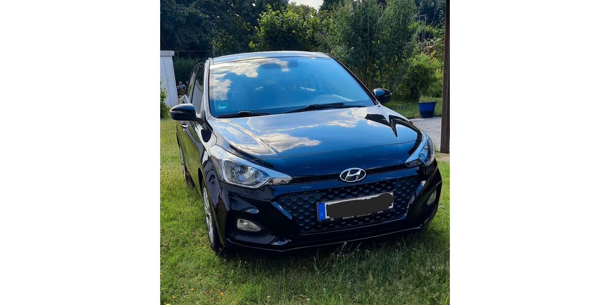 Hyundai i20 50.480 km 8.490 &euro; Osterholz-Scharmbeck 27711