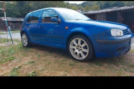 VW Golf 124.000 km 3.500 &euro; Erding 85435