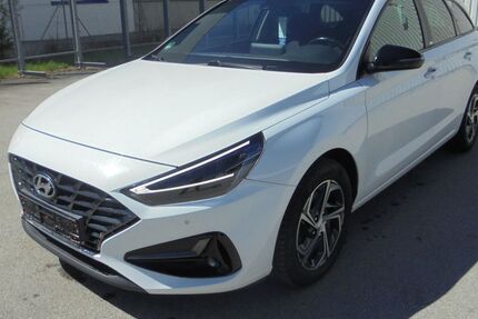 Hyundai i30 108.000 km 13.490 &euro; Gersthofen bei Augsburg 86368