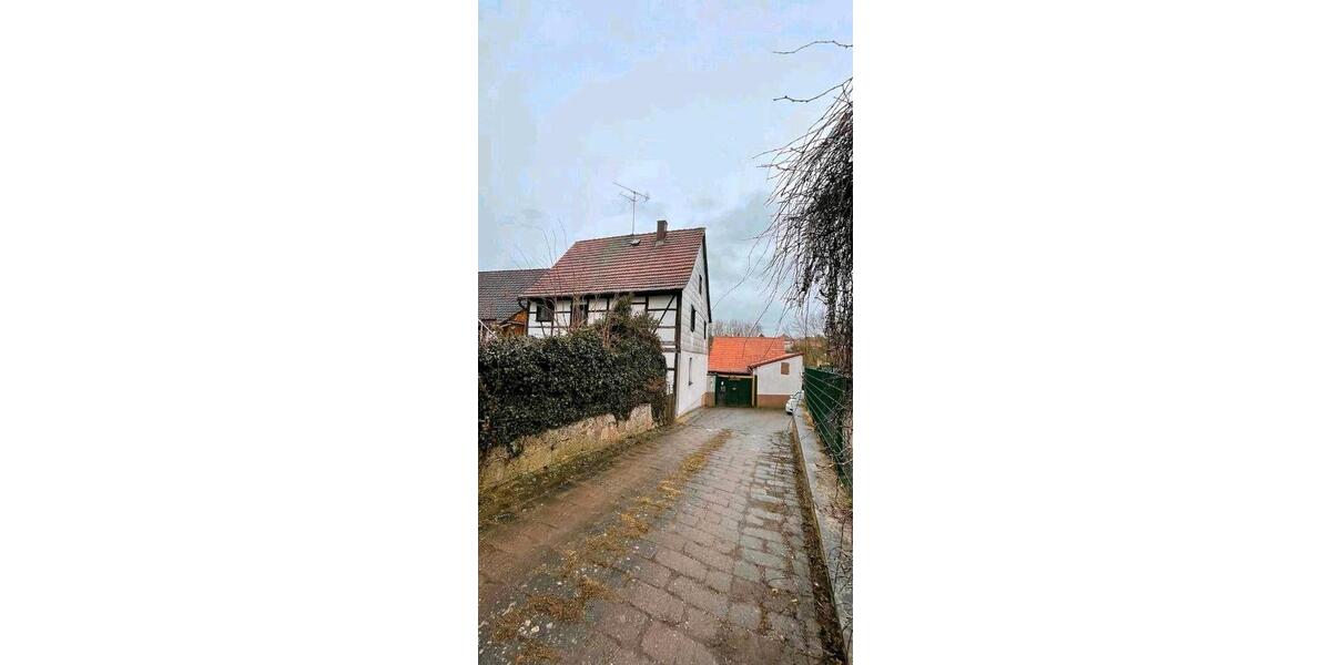 Einfamilienhaus Bad Langensalza - 4 Zimmer, 90 m&sup2;, 60.000&euro; | Angebot:26798002