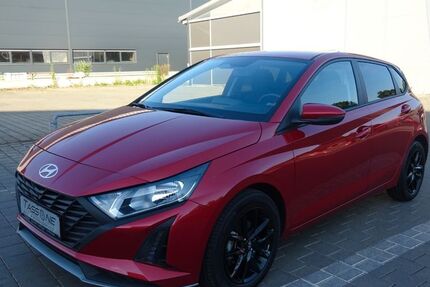 Hyundai i20 19.489 km 16.890 &euro; Steißlingen 78256