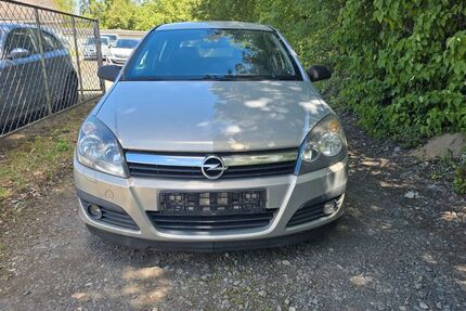 Opel Astra 270.000 km 1.200 &euro; Mainz-kastel 55252