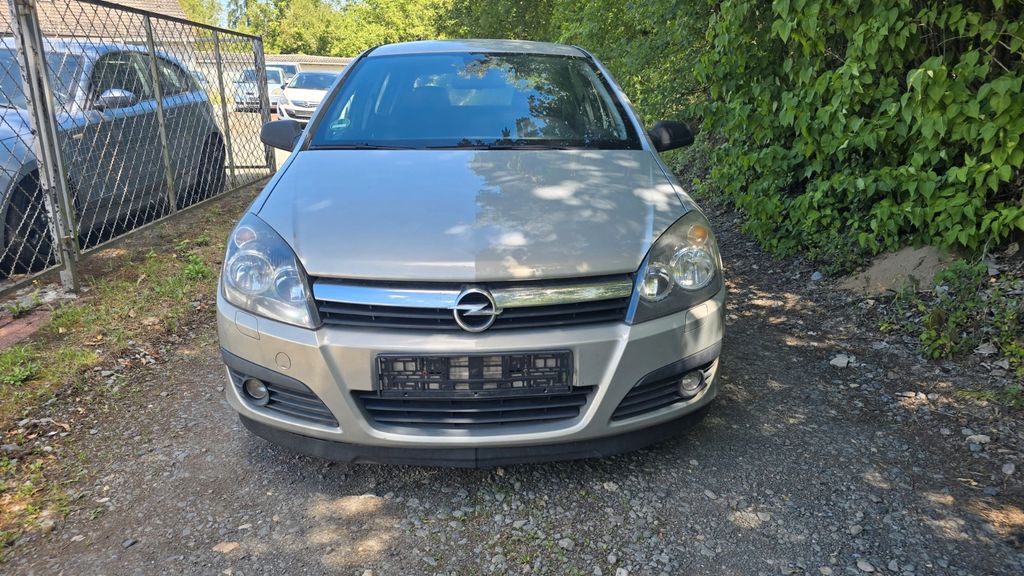 Opel Astra 270.000 km 1.200 &euro; Mainz-kastel 55252