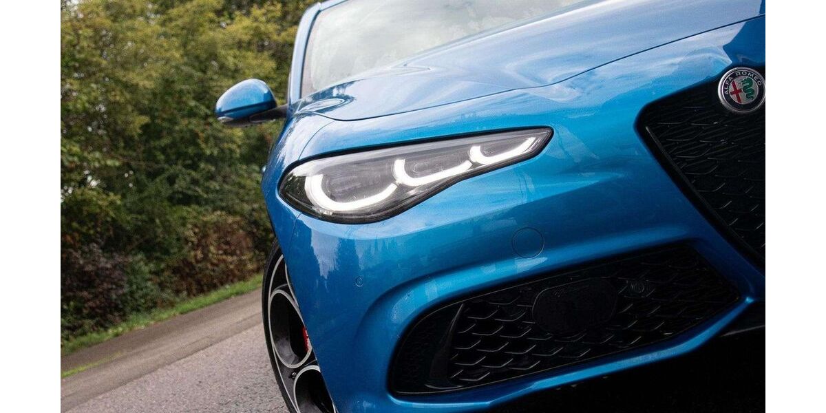 Alfa Romeo Giulia 7.125 km 40.900 &euro; Mönchweiler 78087