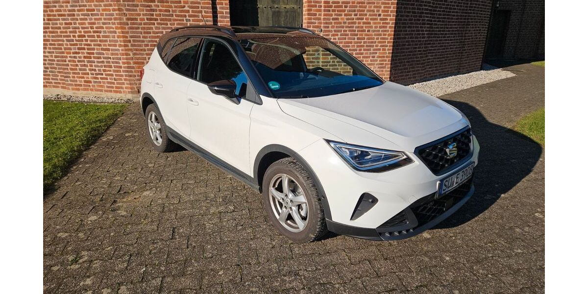 Seat Arona 1.500 km 27.990 € Eitorf 53783