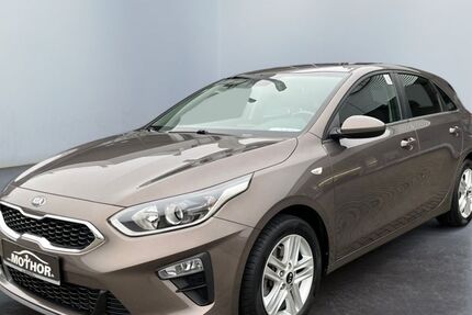 Kia ceed / Ceed 102.425 km 11.589 &euro; Brandenburg 14772