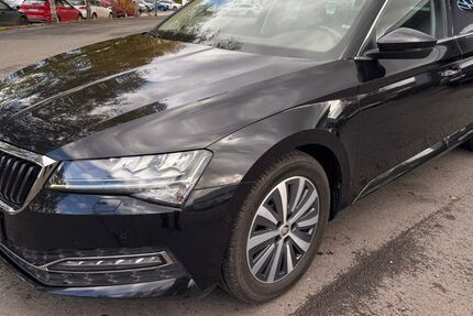 Skoda Superb 191.200 km 18.999 € Sundern 59846