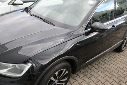 VW Tiguan 253.735 km 15.500 € Buttstädt 99628
