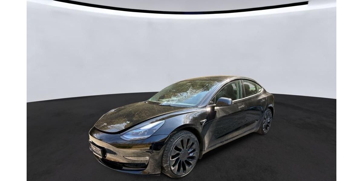 Tesla Model 3 54.137 km 31.434 &euro; Hagen 58091