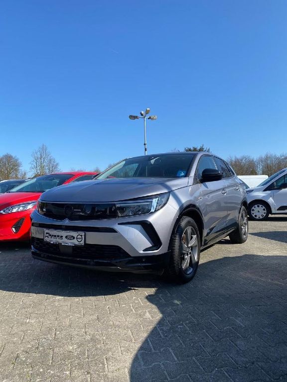 Opel Grandland (X) 9.707 km 31.750 € Papenburg 26871