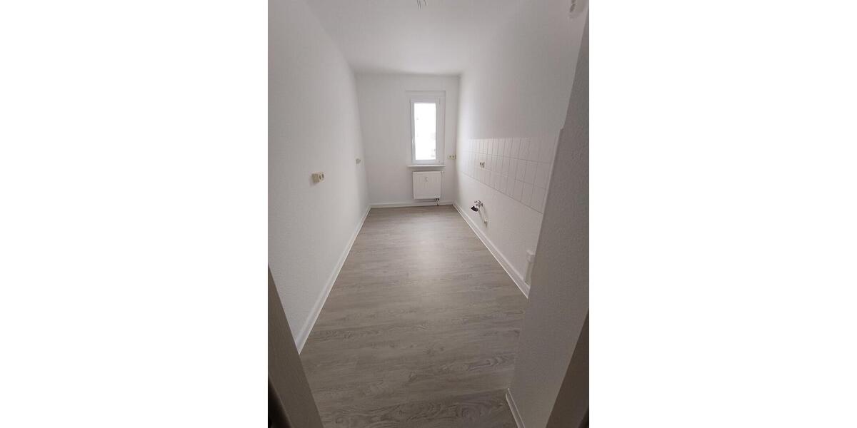 Etagenwohnung Treuen - 3 Zimmer, 62 m&sup2;, 370&euro; | Angebot:25324477