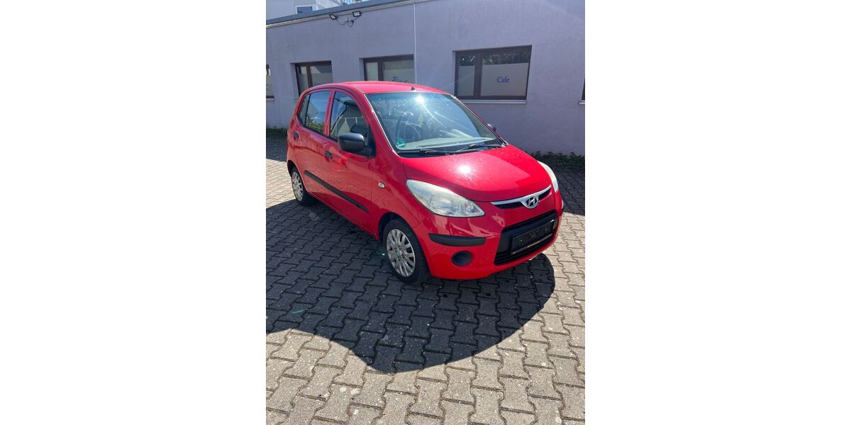 Hyundai i10 125.000 km 2.399 &euro; Herrenberg 71083