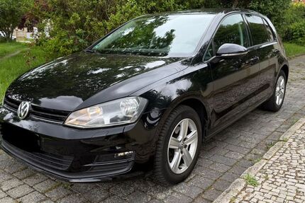 VW Golf 88.000 km 9.900 &euro; Halle Saale 06116