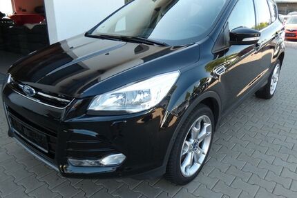 Ford Kuga 97.000 km 8.790 &euro; Erfurt 99087