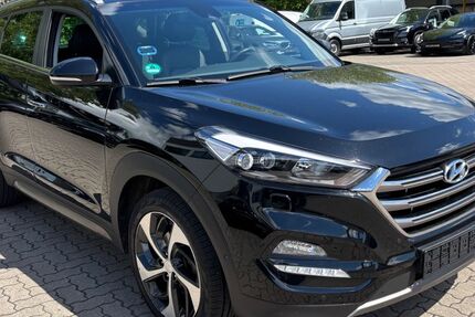 Hyundai TUCSON 135.000 km 13.999 &euro; Rellingen 25462