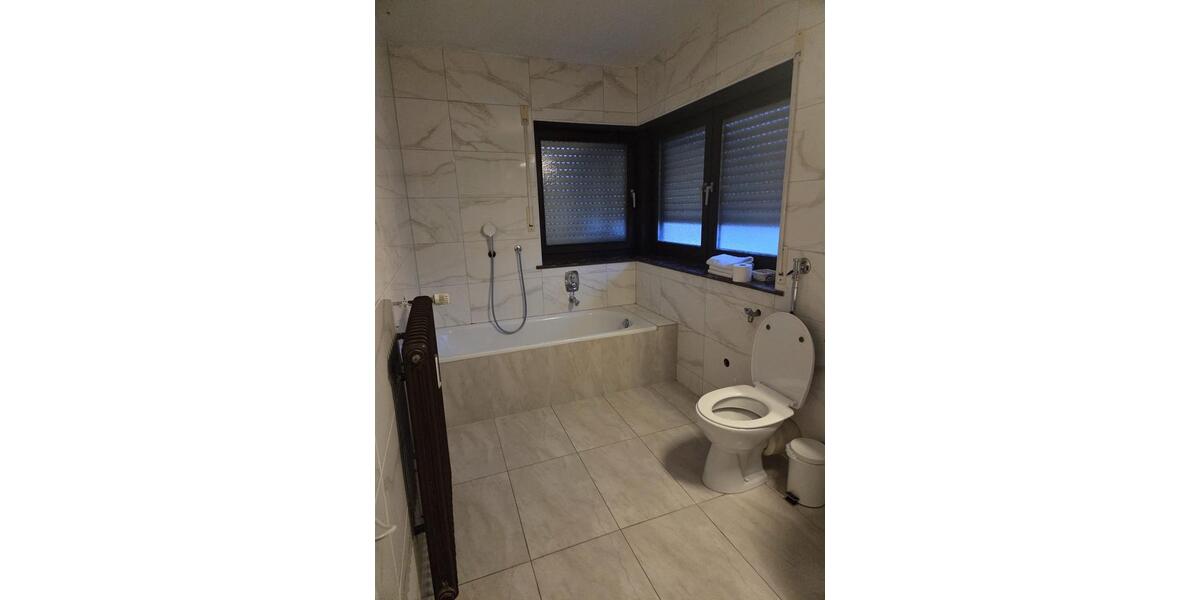 2 Zimmer Wohnung Komplett eingerichtet. 2 zimmer