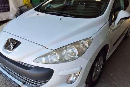 Peugeot 308 186.000 km 1.299 &euro; Kleve 47533