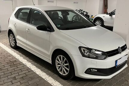 VW Polo 159.000 km 7.999 &euro; Frauenneuharting 83565