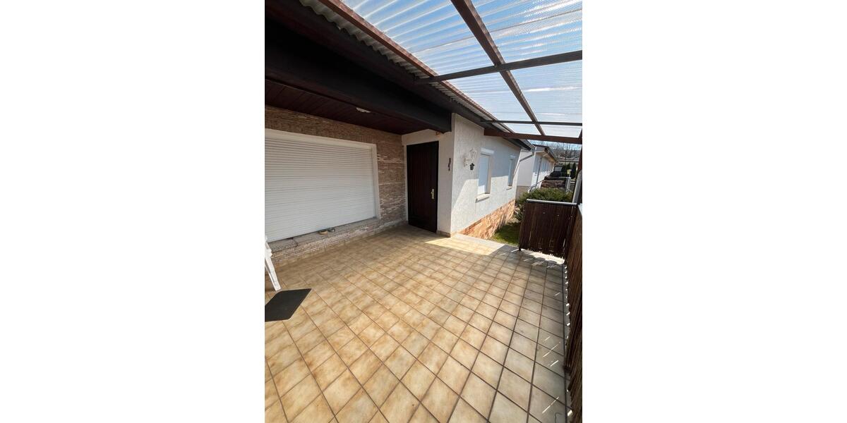 Bungalow Neuhaus am Rennweg - 3 Zimmer, 1.500&euro; | Angebot:23384852