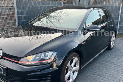 VW Golf 136.890 km 15.990 &euro; Neuffen 72639