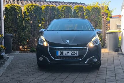 Peugeot 208 123.000 km 8.500 &euro; Lemförde 49448