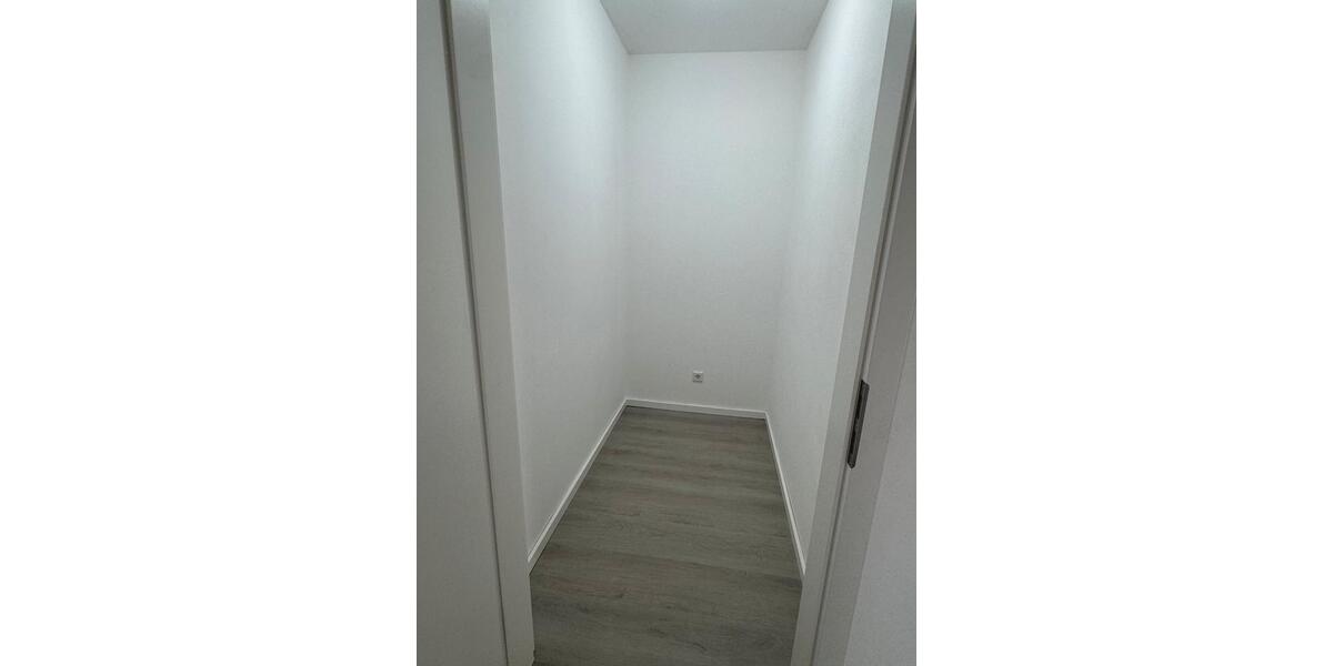 Doppelhaushälfte Bielefeld Sennestadt - 5 Zimmer, 165 m&sup2;, 1.680&euro; | Angebot:25358170