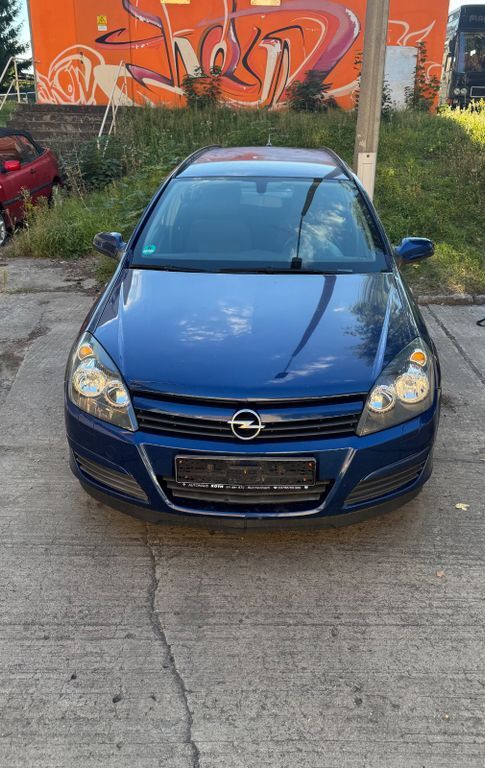 Opel Astra 177.752 km 1.999 € Plauen 08523
