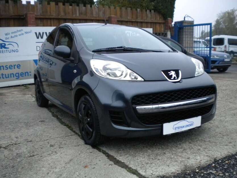 Peugeot 107 120.884 km 2.790 € Stolberg 52222