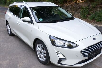 Ford Focus 185.000 km 8.750 &euro; Staufenberg 35460