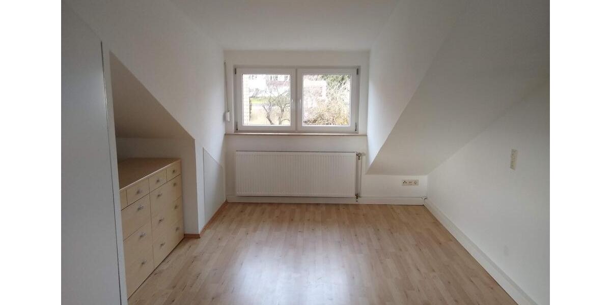 Dachgeschoßwohnung Brigachtal - 1 Zimmer, 52 m&sup2;, 470&euro; | Angebot:25292618