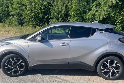Toyota C-HR 85.000 km 18.399 &euro; Ellerau 25479