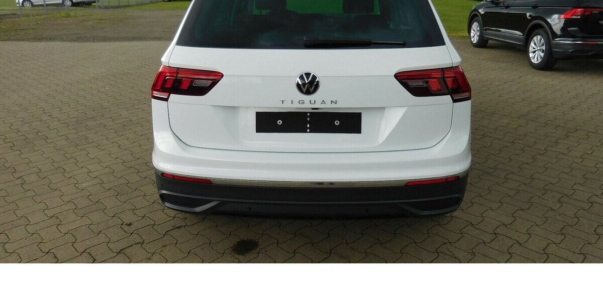 VW Tiguan 1.5 Move Klima TSI Navi 32.400 km 23.990 &euro; Vordorf 38533